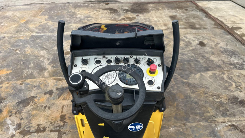 Jordstamper Bomag AD5
