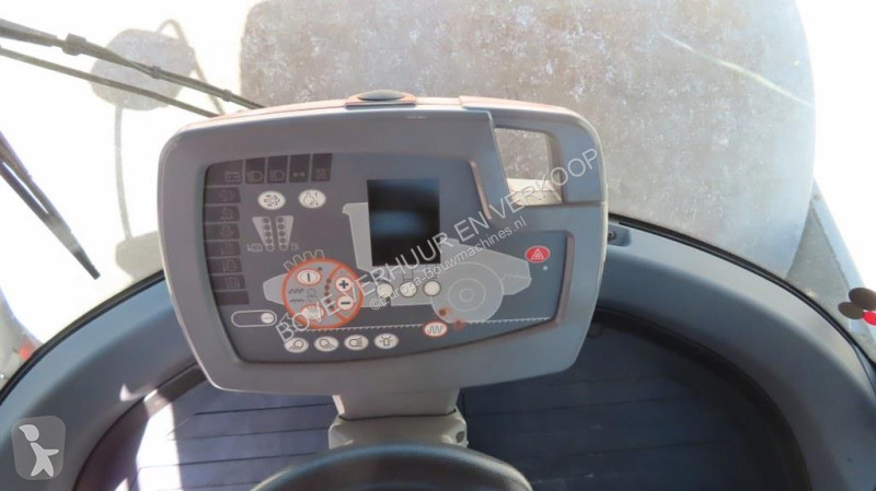 Compactador Hamm HC110i