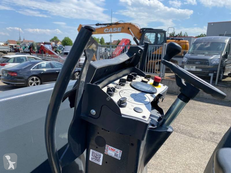 Zhutňovač Bomag BW138AD-5/Stage-V 1er Main...