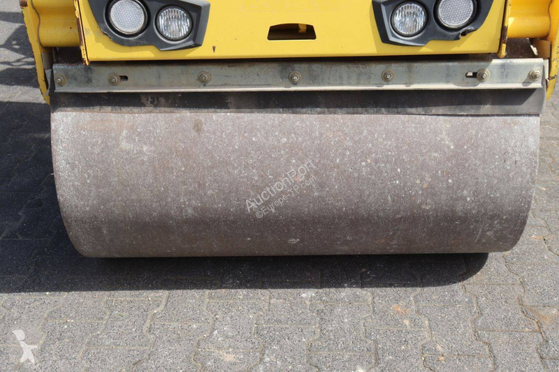مدحلة Bomag BW120 AD4