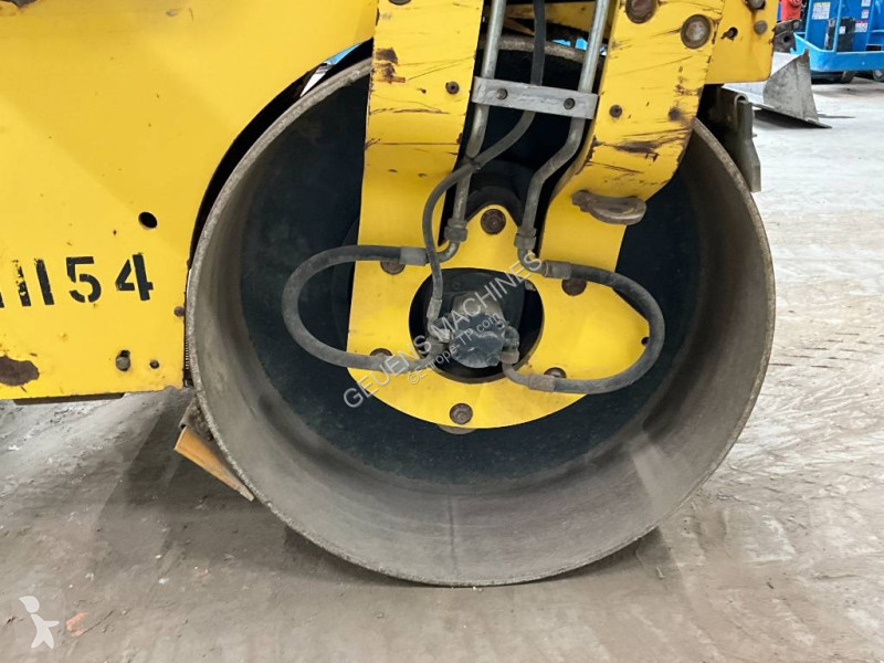 Compacteur Bomag AD5