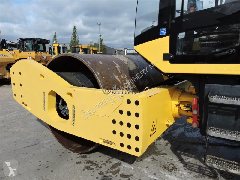 Дорожный каток Bomag BW226