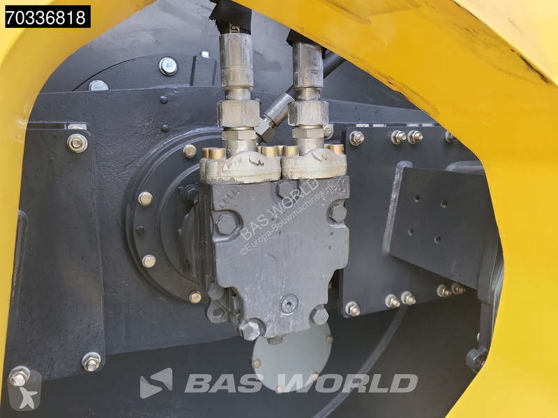Vibrohenger Bomag BW226 D-5 CL Cummins Engine