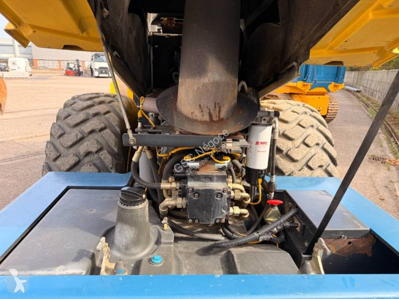 مدحلة Bomag BW216 D-4