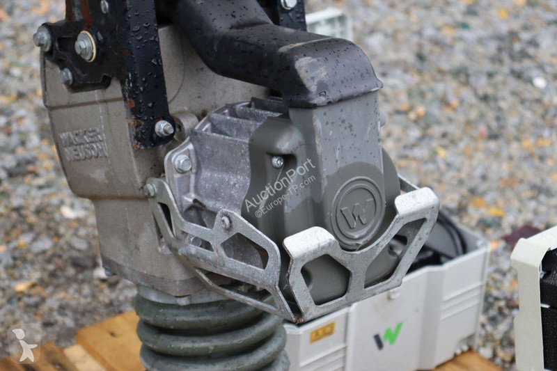Compacteur Neuson Rammer AS50e