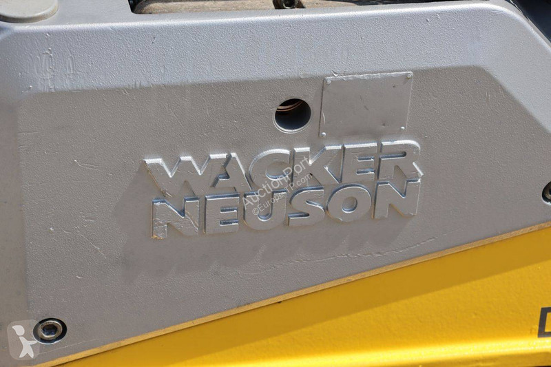 Compacteur Neuson DPU5545