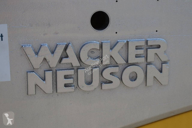 Walec Neuson DPU5545