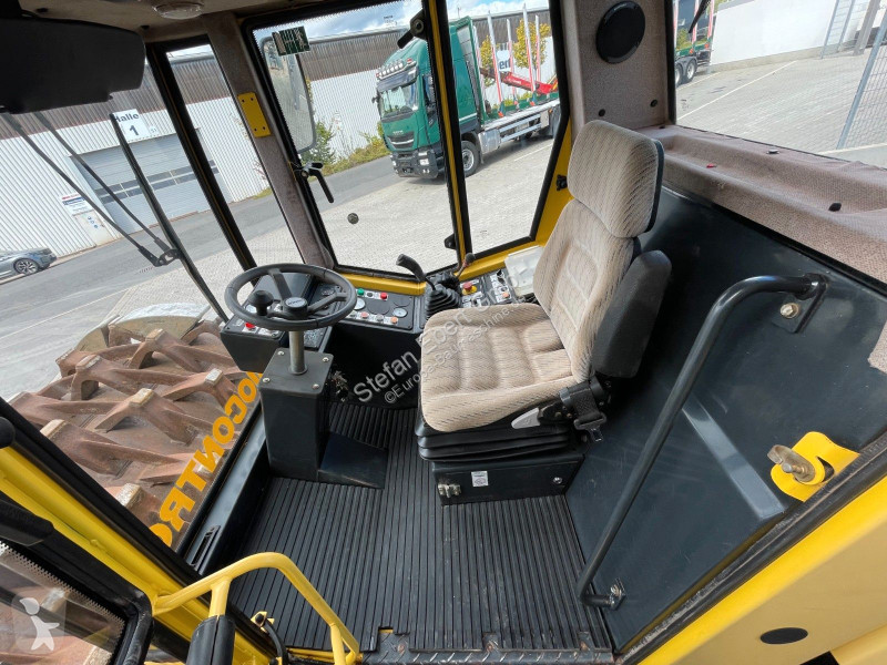 Compactador Bomag BW 225 D-3 / 2001 / nur...