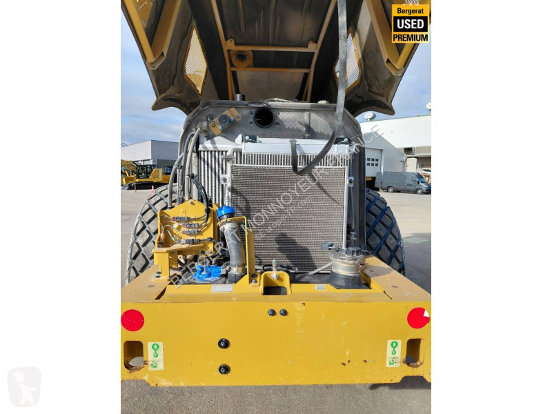 Compacteur Caterpillar