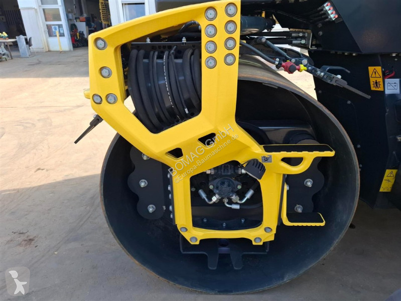 Compactador Bomag  BW 174 AP-5 AM Hybrid Stage...