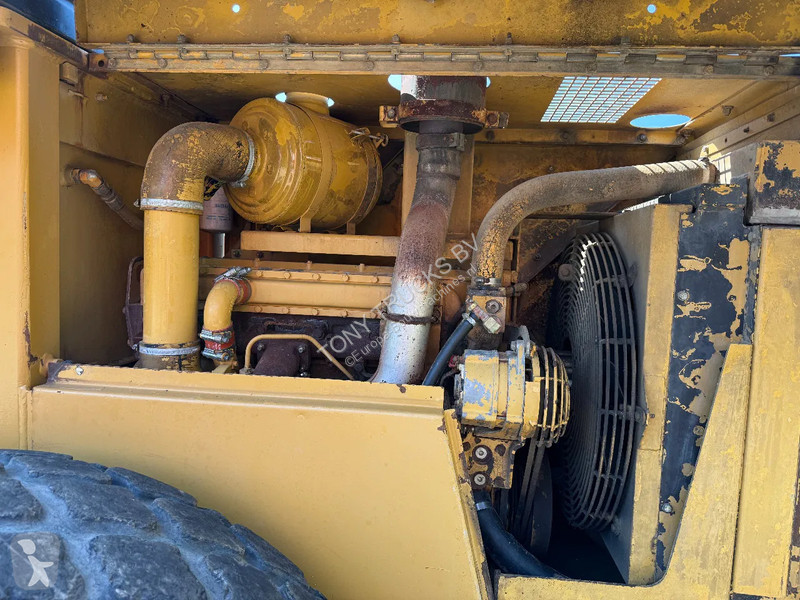 Compactador Caterpillar 563 Roller with vibration