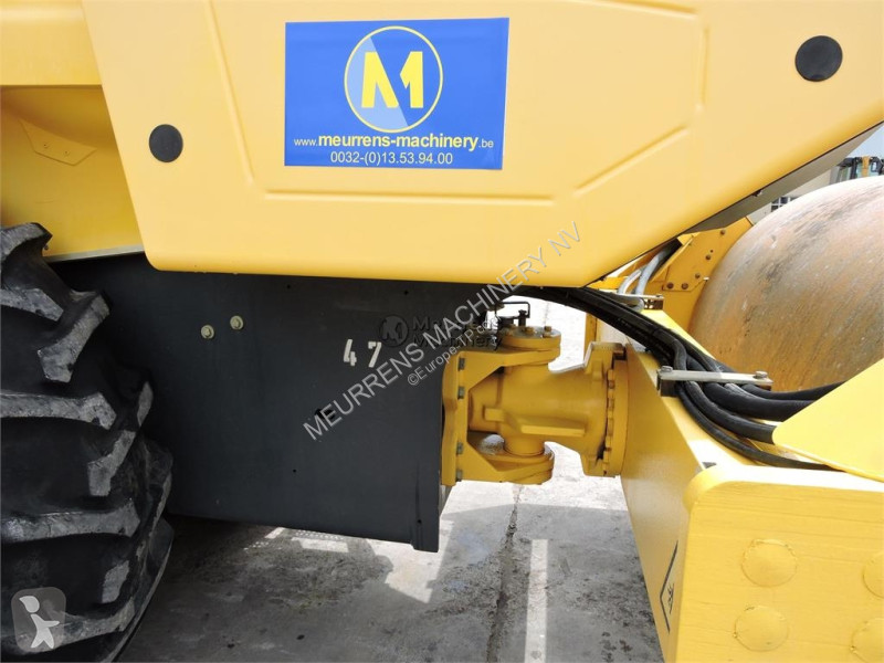 Compactor Bomag BW211D-4 GERMAN