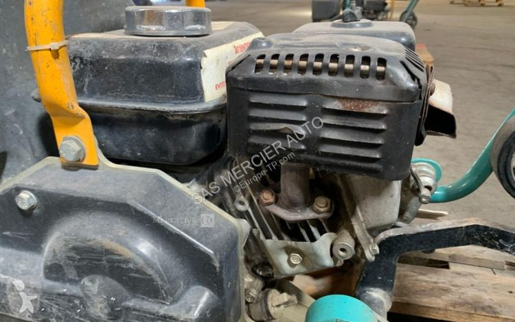 Compactor Ammann plaque vibrante essence