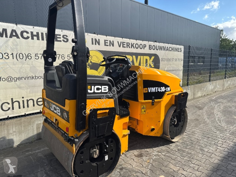 Compactador JCB VMT 430-130