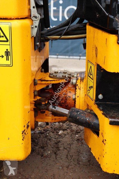 Compactador JCB VMT
