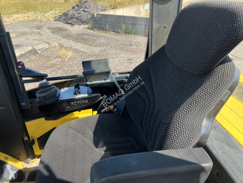 Zhutňovač Bomag  BW 177 BVC-5  Stage V/Tier 4f