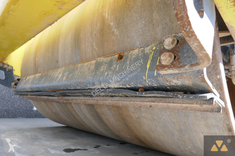 مدحلة Bomag