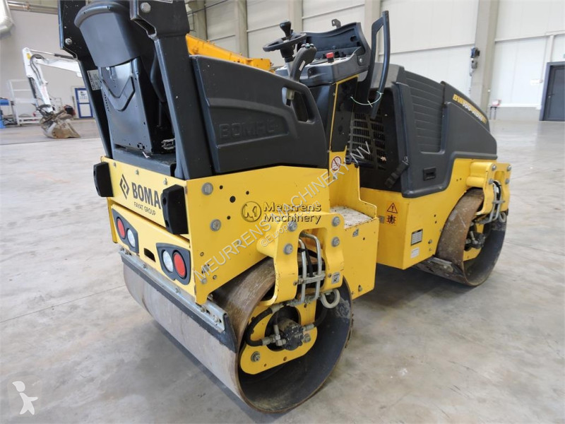 مدحلة Bomag