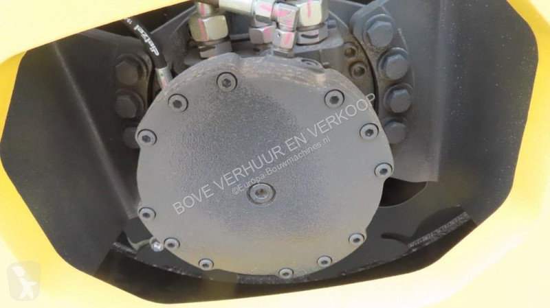 Compactador Bomag BW213 D-5 PL