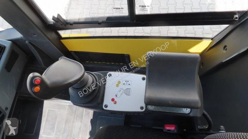 Compactador Bomag BW219 DH5