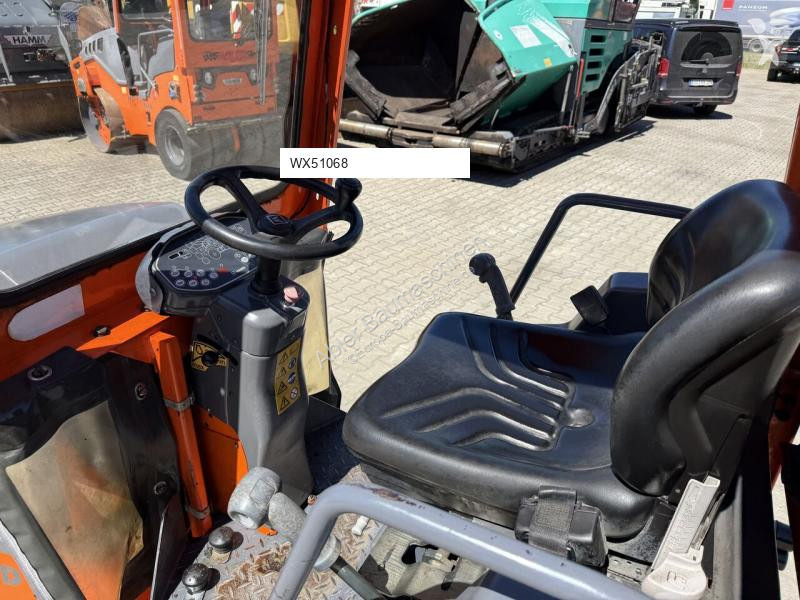 Compactador Hamm HD10