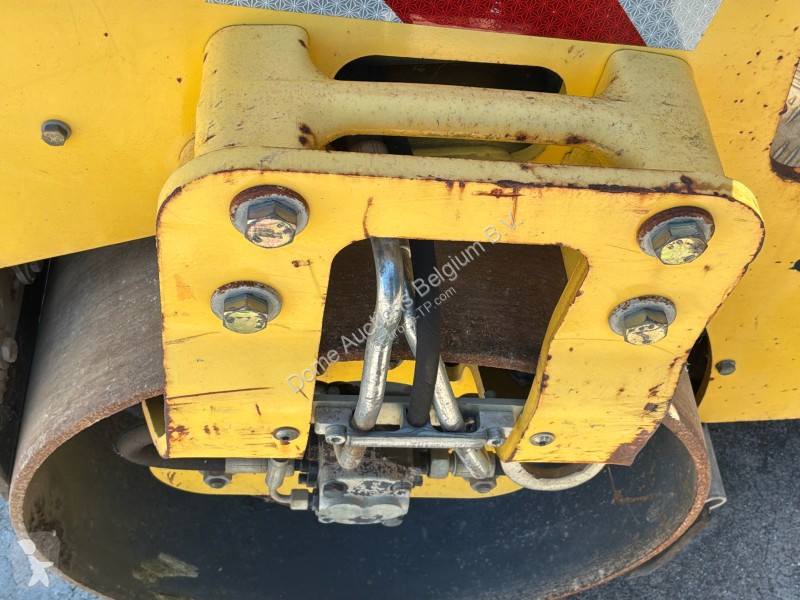 Compattatore Bomag BW100