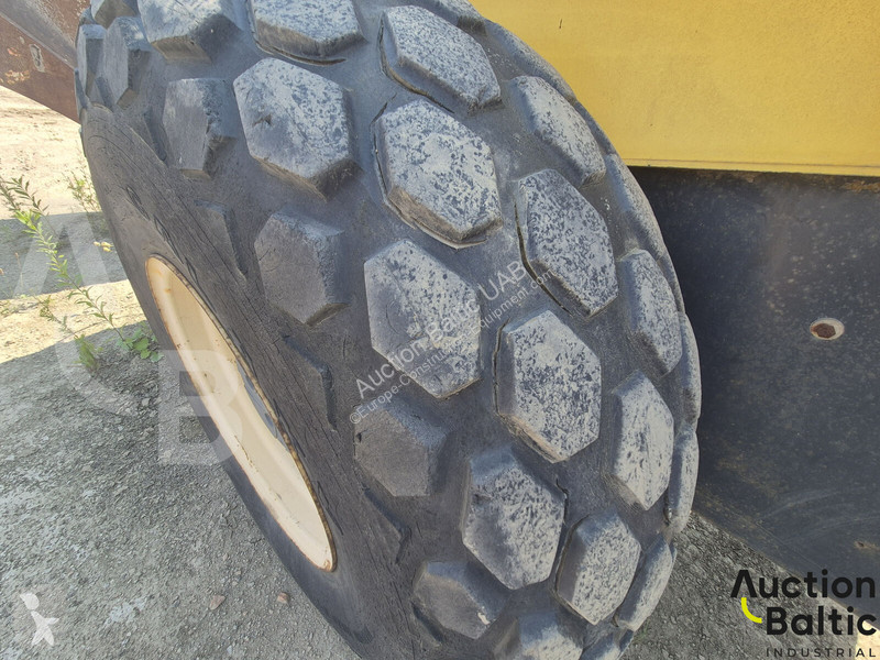 Дорожный каток Bomag H3