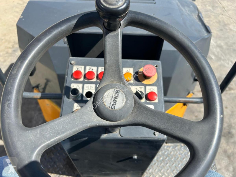 Compactador Bomag  BW35AD