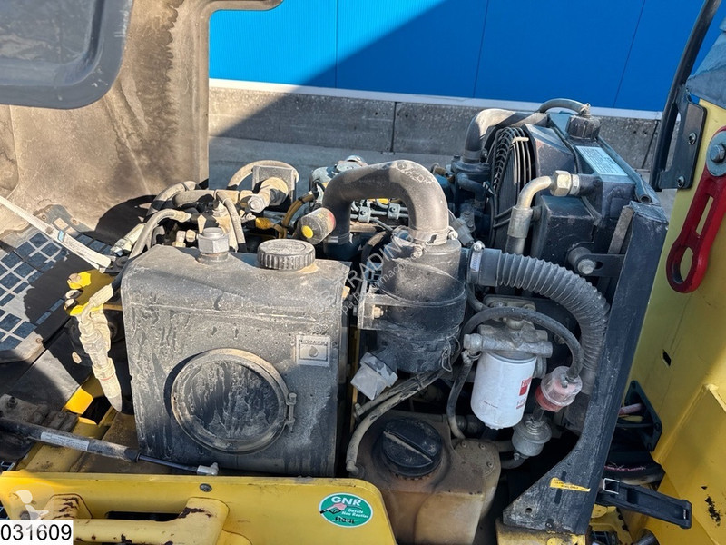 Compactador Bomag 100ADM-5 667 hr, 2015, 15,1 kW
