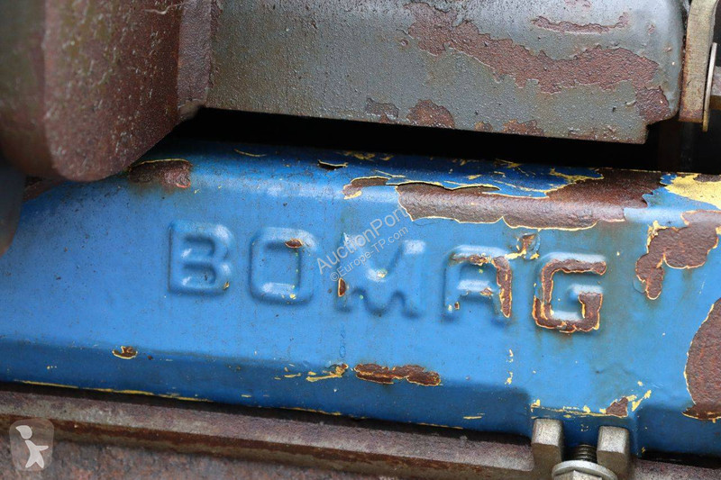 مدحلة Bomag BW 65H