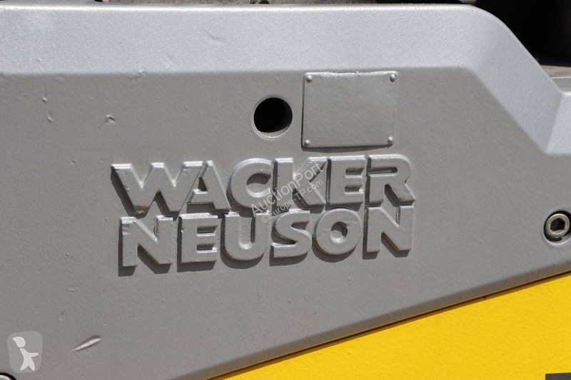 Compacteur Neuson DPU5545