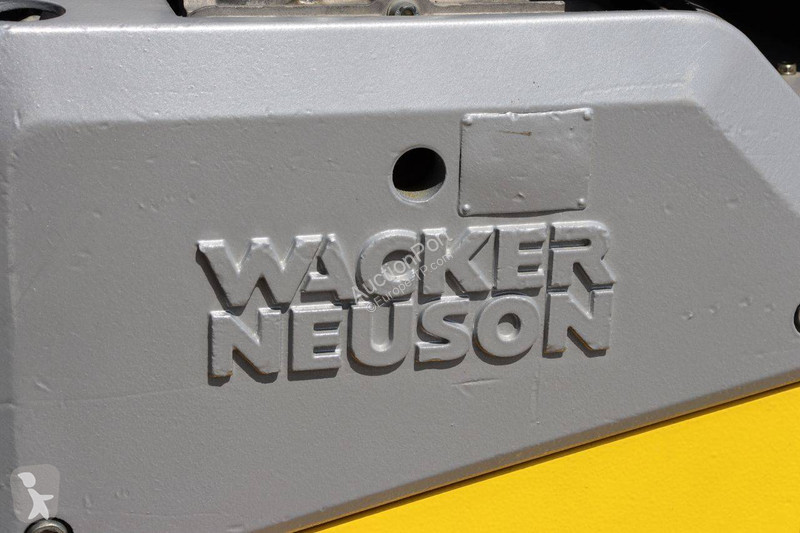 Compacteur Neuson DPU5545