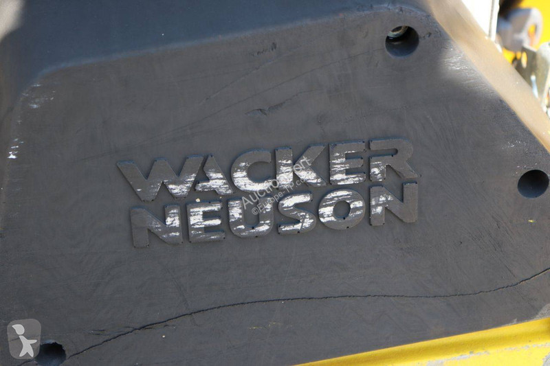 Walec Neuson DPU 3050