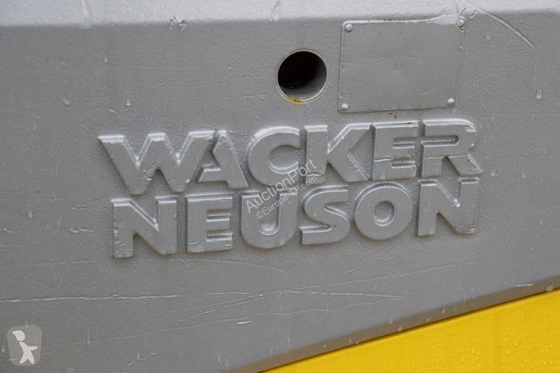 Walec Neuson DPU5545