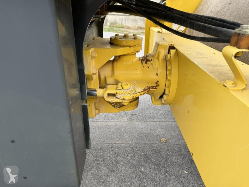 Zhutňovač Bomag BW213 D3
