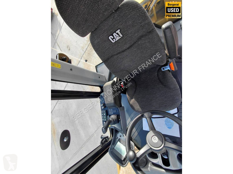 Compacteur Caterpillar 4F
