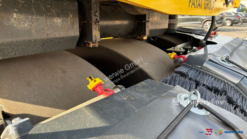 مدحلة Bomag BW28RH