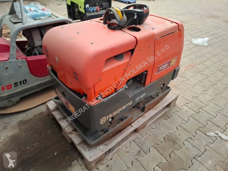 Валяк Husqvarna LH804