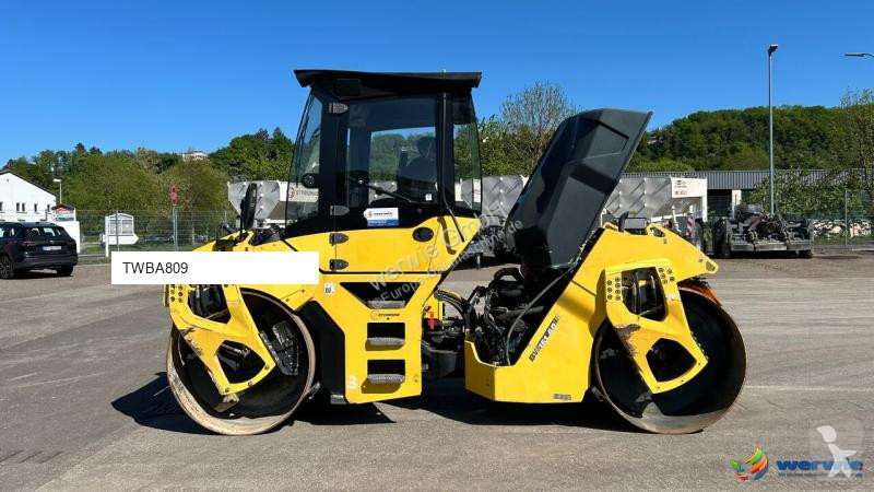Zhutňovač Bomag AD-5