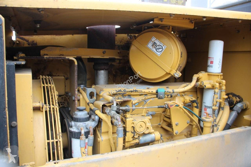 Compactor Caterpillar CS-563C