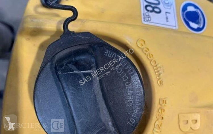 Compactor Bomag pilonneuse essence