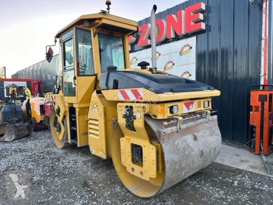 Zhutňovač Dynapac cc222