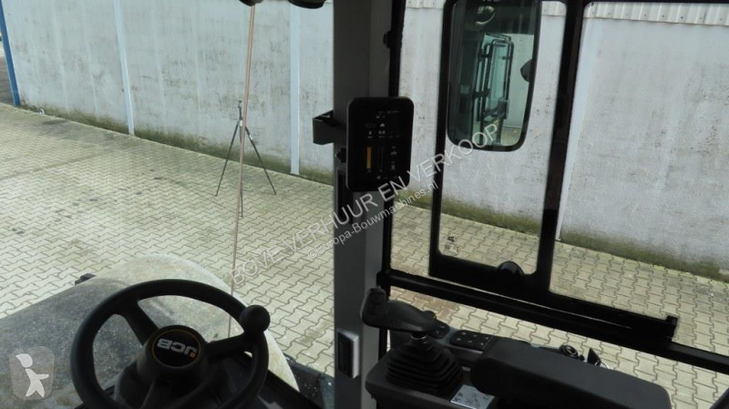 Vibrohenger JCB VM118D
