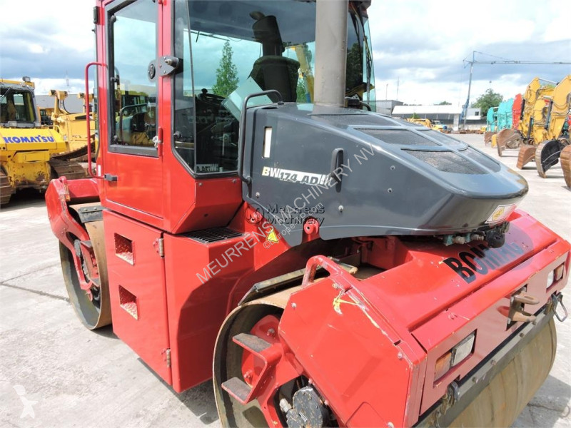 Zhutňovač Bomag BW174