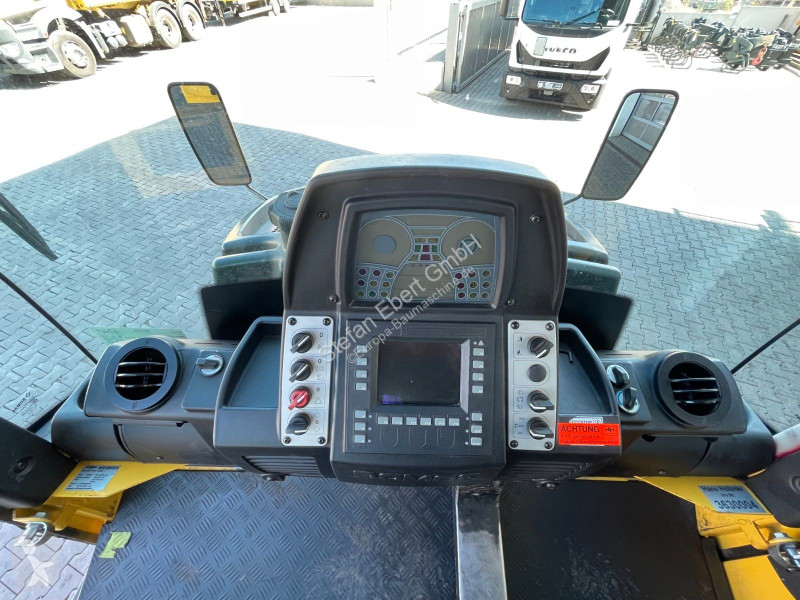 Zhutňovač Bomag ACP4i / nur 1.751h / Asphalt...