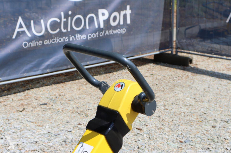 Compacteur Neuson DPU5545