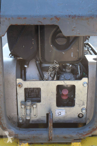 Валяк Neuson DPU5545He