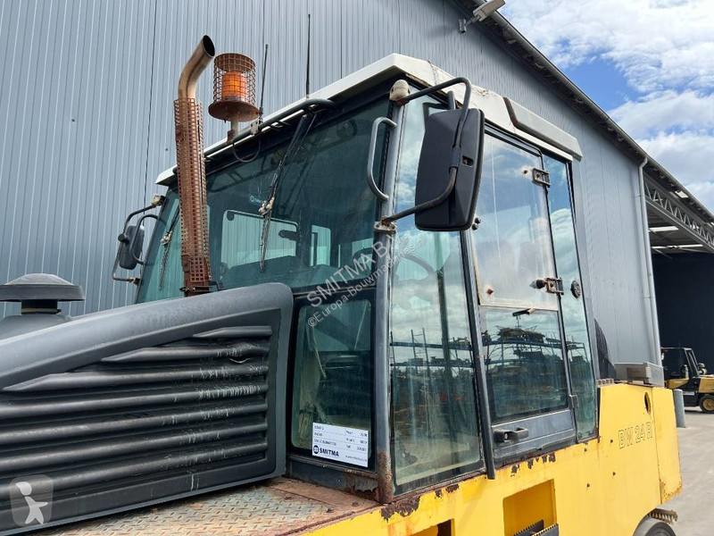 مدحلة Bomag