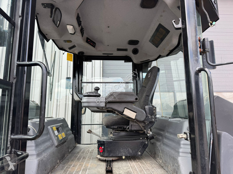 Compactor Caterpillar