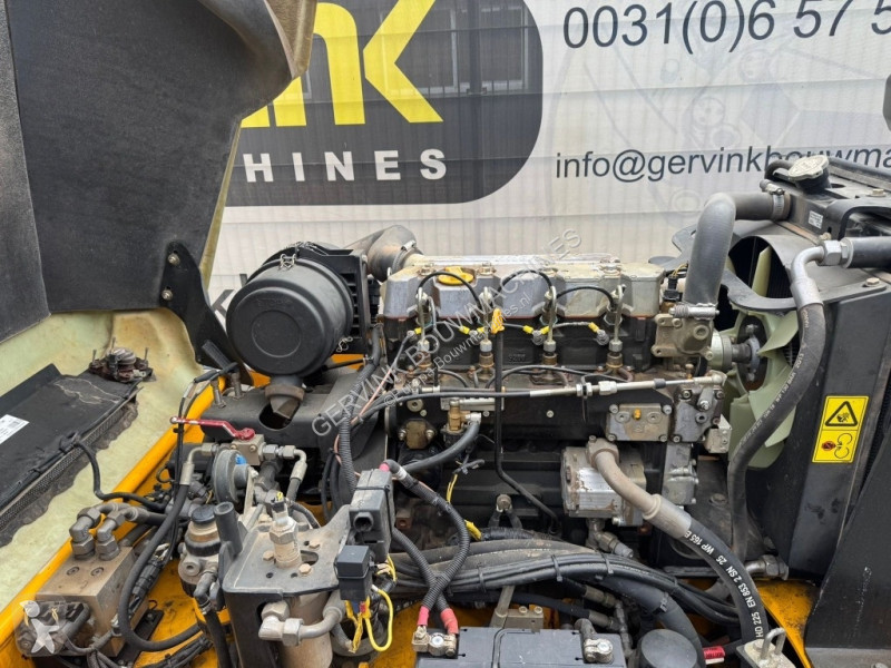 Compactador JCB VMT 430-130